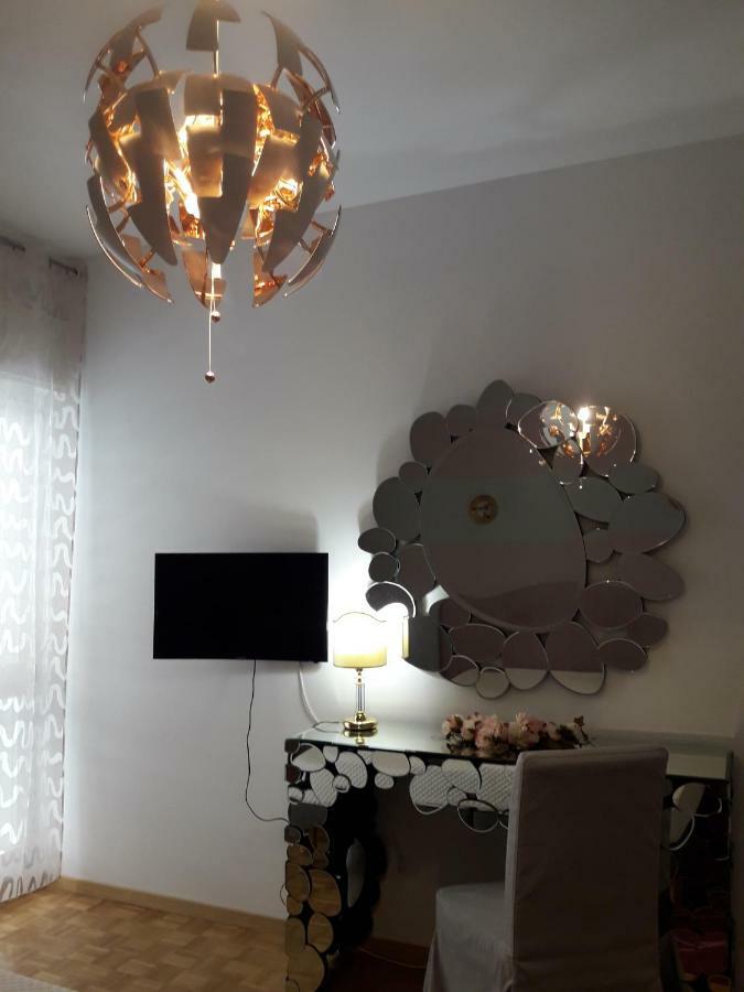 Happy Holidays Welcome Trieste Esterno foto